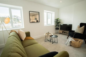 Boutique Apartments Torquay Overlooking Harbour - Near Babbacombe & Beach